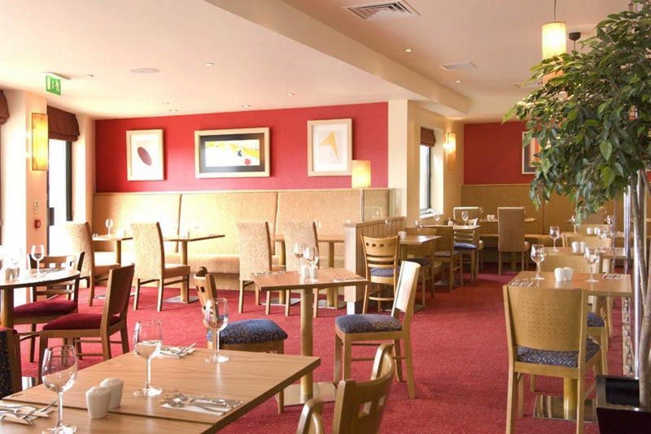 Premier Inn Cambridge Girton (Cambridgeshire) Exterior foto