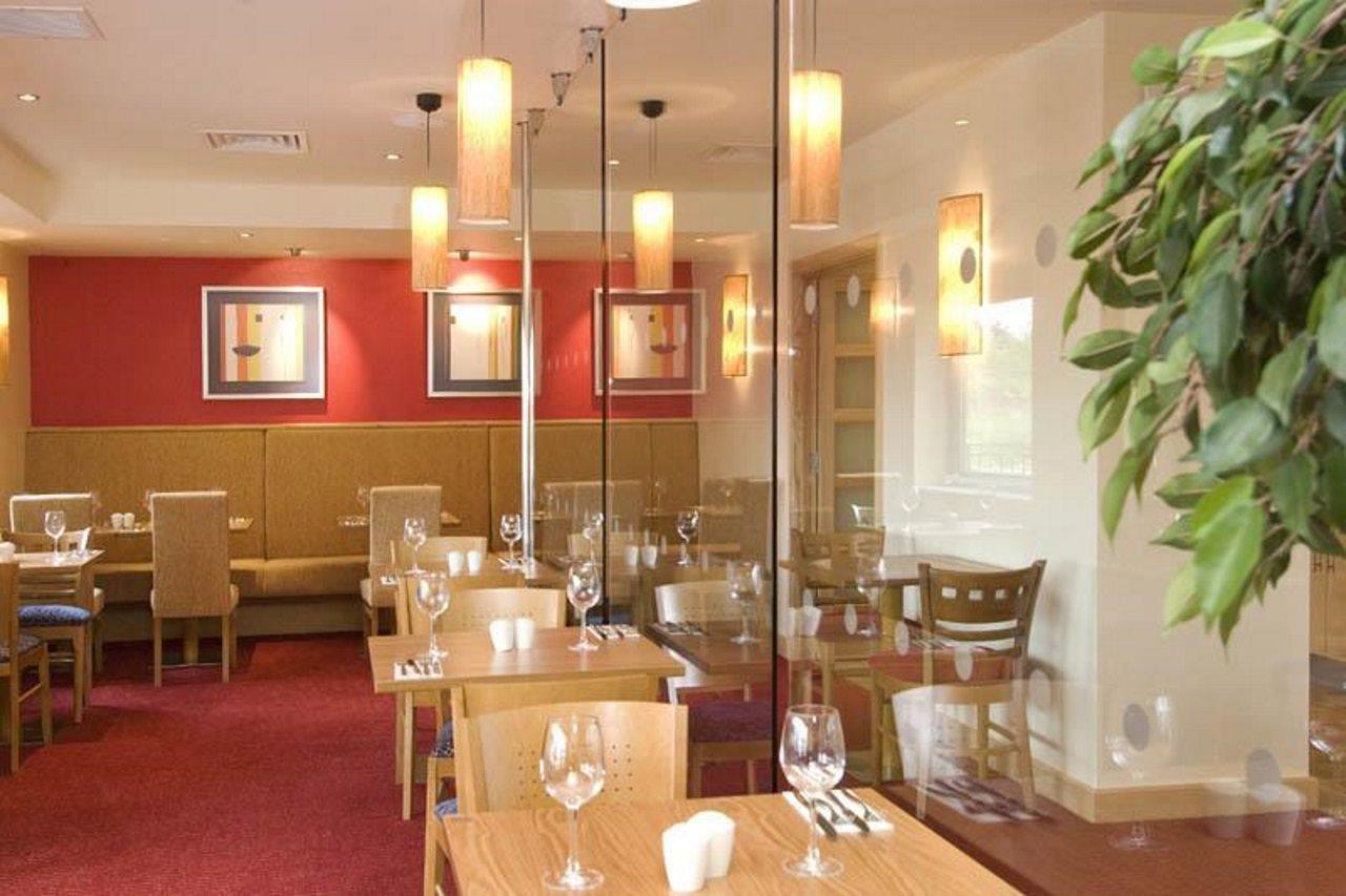 Premier Inn Cambridge Girton (Cambridgeshire) Exterior foto
