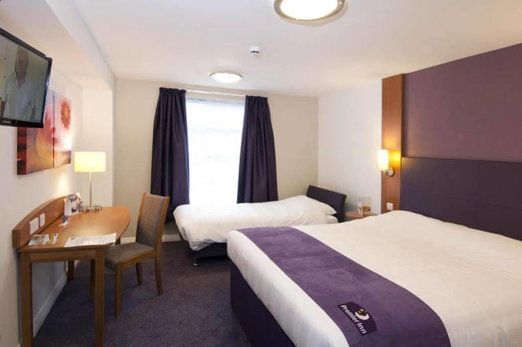 Premier Inn Cambridge Girton (Cambridgeshire) Exterior foto