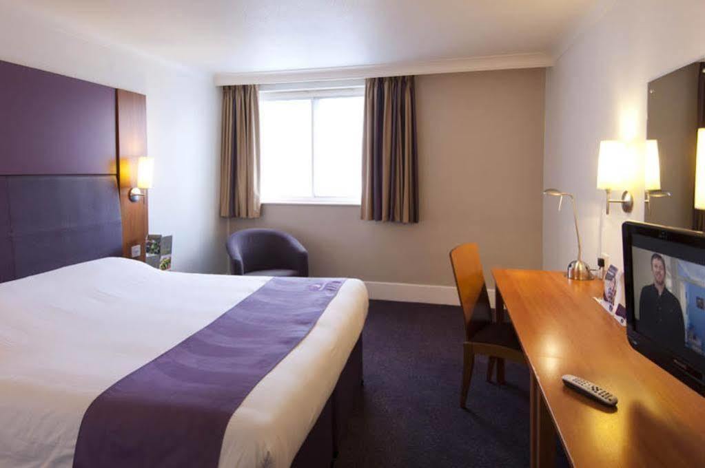 Premier Inn Cambridge Girton (Cambridgeshire) Exterior foto