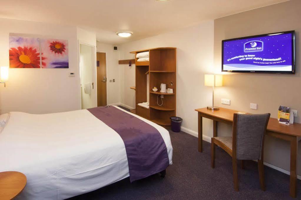 Premier Inn Cambridge Girton (Cambridgeshire) Exterior foto